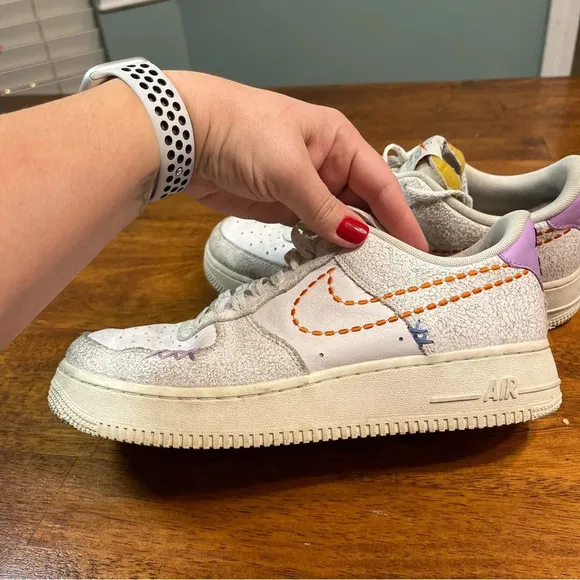 Women’s Nike Air Force 1 Low ‘07 SE Nike 101 size 10.5
