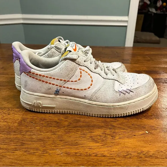 Women’s Nike Air Force 1 Low ‘07 SE Nike 101 size 10.5