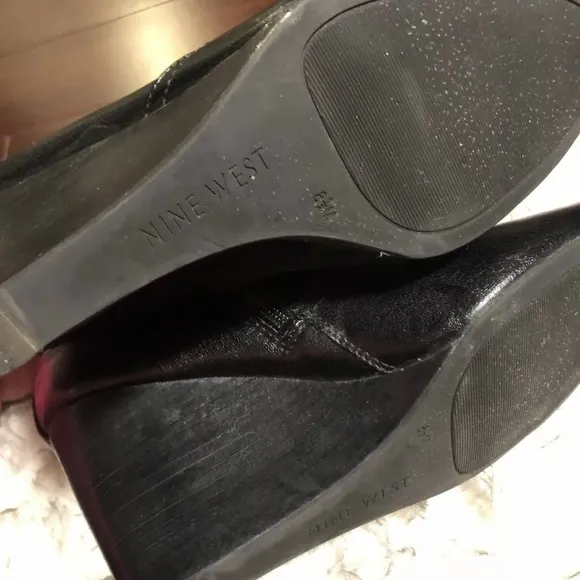 Women’s Nine West Wedge Boot Size 8.5