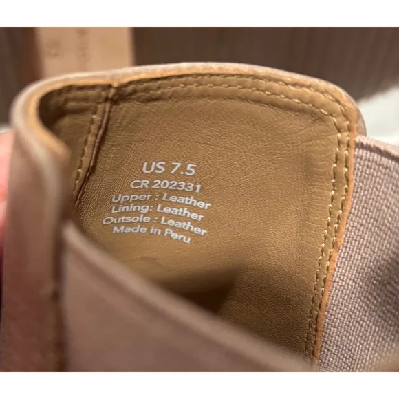 Women's Nisolo Leather Eva Chelsea Boots Size 7.5 Almond