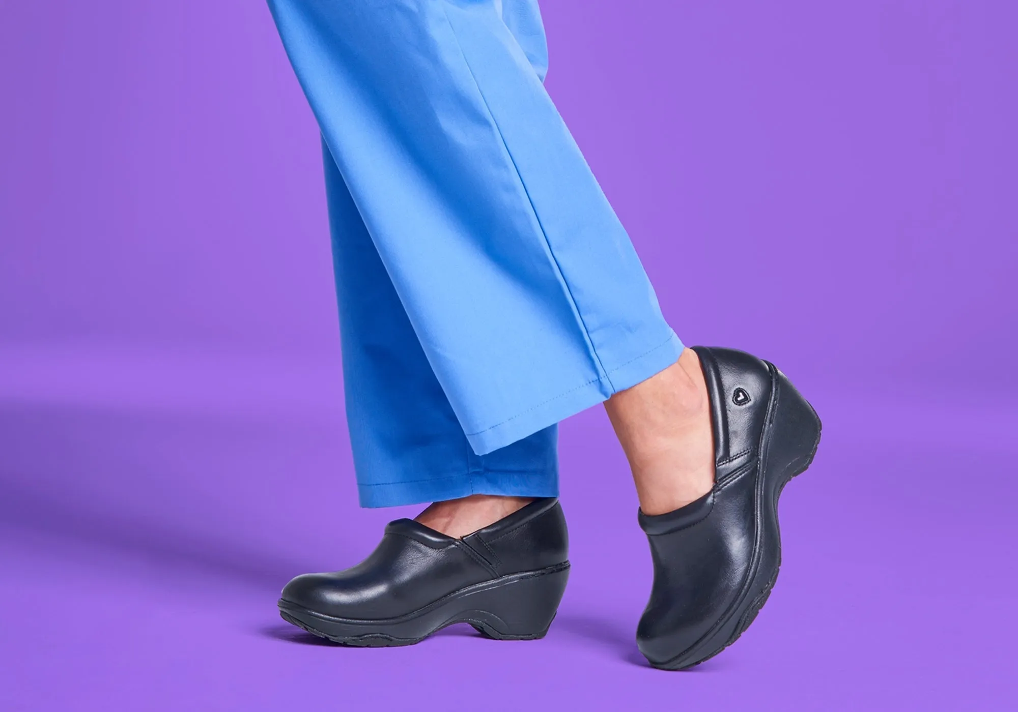 Womens Nurse Mates Bryar Comfortable Leather Wide Fit Slip On Shoes