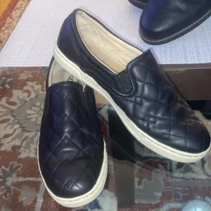 Women’s UGG slip on sneakers