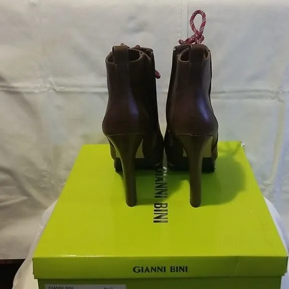 Womens Gianni Bini Boots