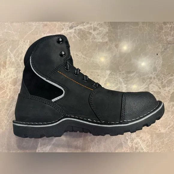 Worx By Red Wing Shoes Women’s Safety Toe Boots. Size 10. New without box.