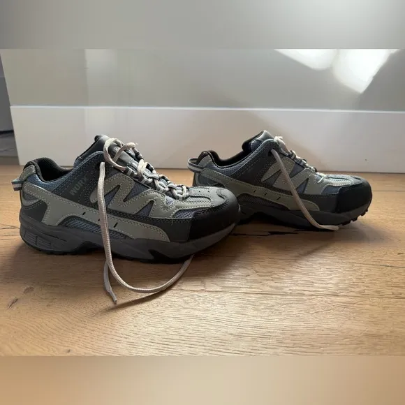 Worx (Red Wing Shoes) Carbide style safety toe athletic work shoe in sz 6.5