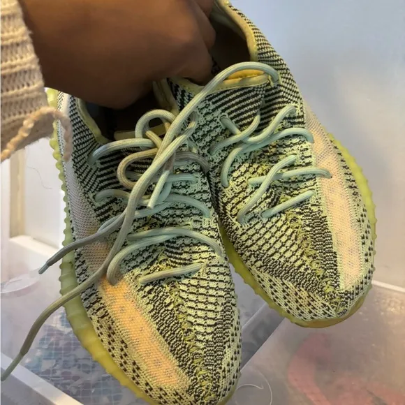 Yeezy Boost 350 V2 Non Reflective