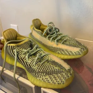 Yeezy Boost 350 V2 Non Reflective