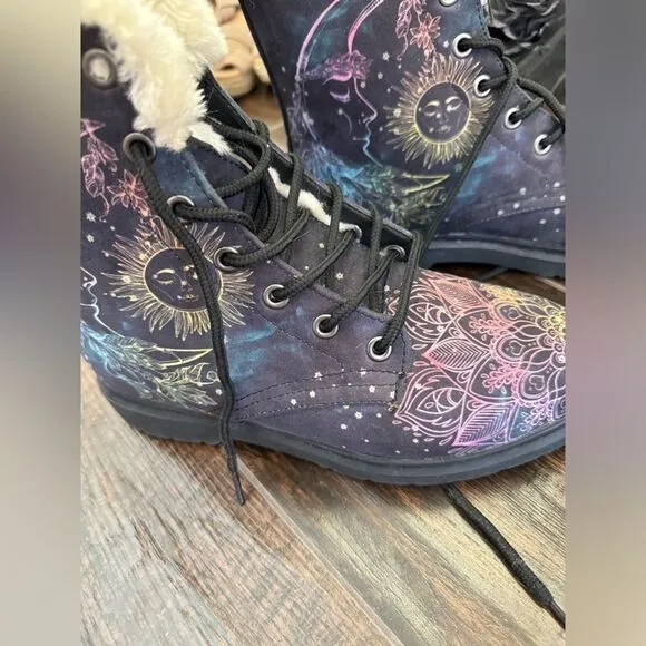 YES WE VIBE SUN AND MOON RAINBOW sz 9 NWOT