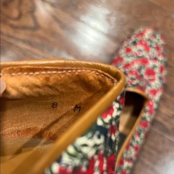 Zalo Women's Floral Loafers - Red and Navy