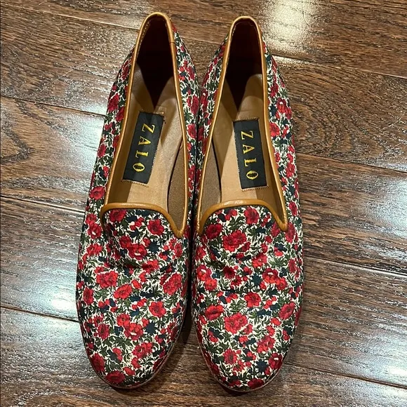 Zalo Women's Floral Loafers - Red and Navy
