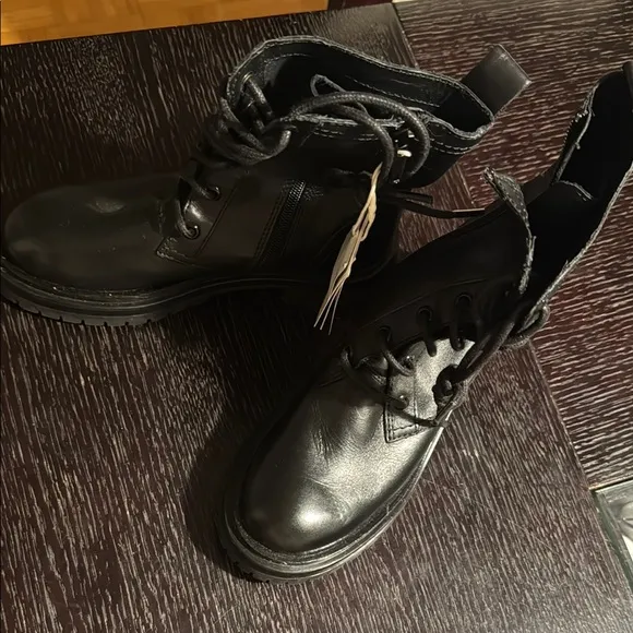 Zara leather Stylish Black Kids Boots