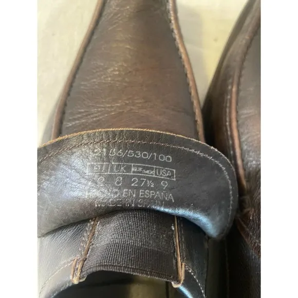 Zara Mens Leather slip on dress Shoes Loafers brown Size 9. 1i